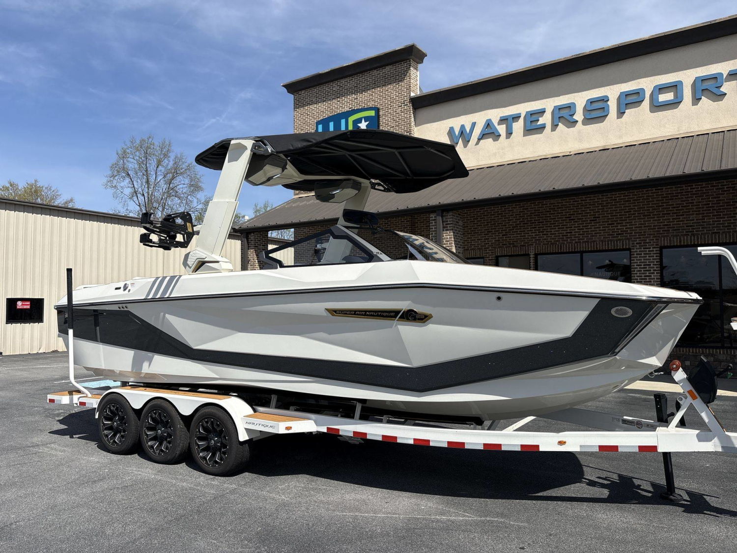 2026 Nautique G25
