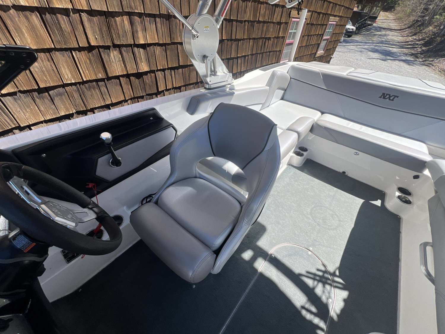 2018 MasterCraft NXT22