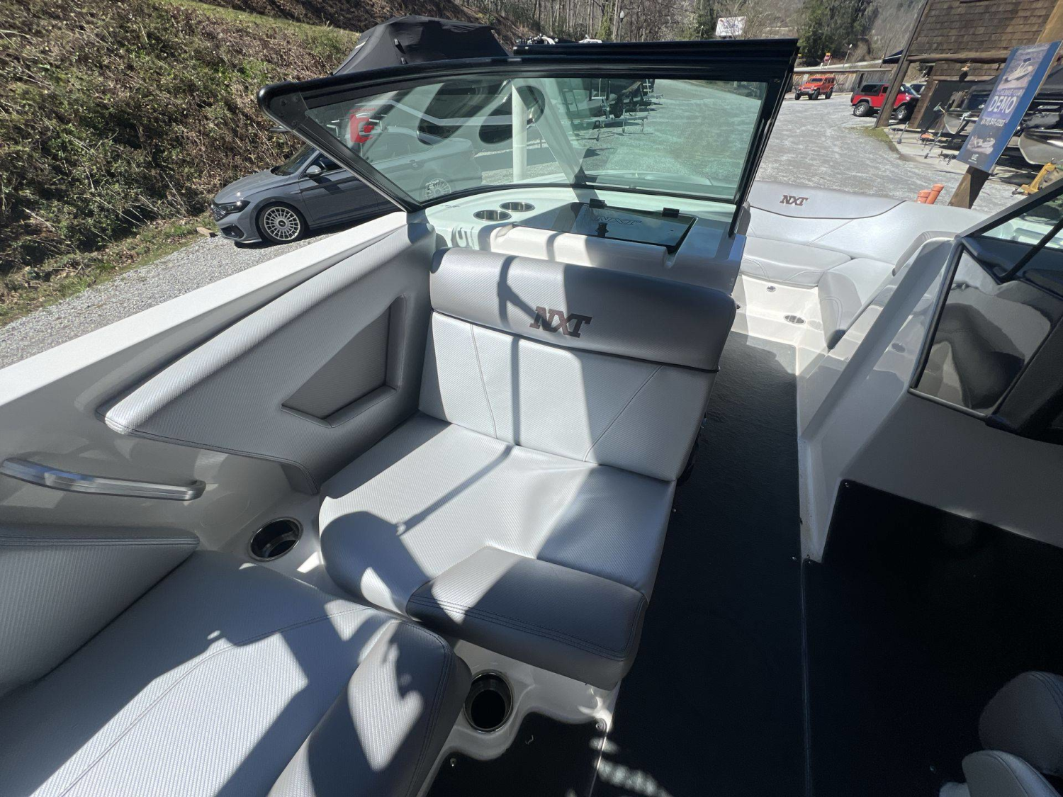 2018 MasterCraft NXT22