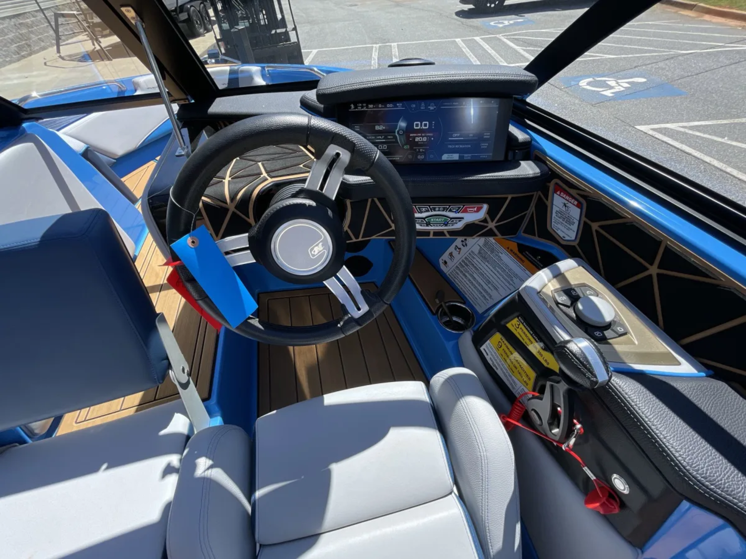 2024 Nautique Ski 200