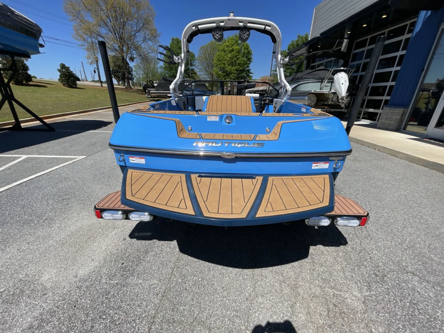 2024 Nautique Ski 200