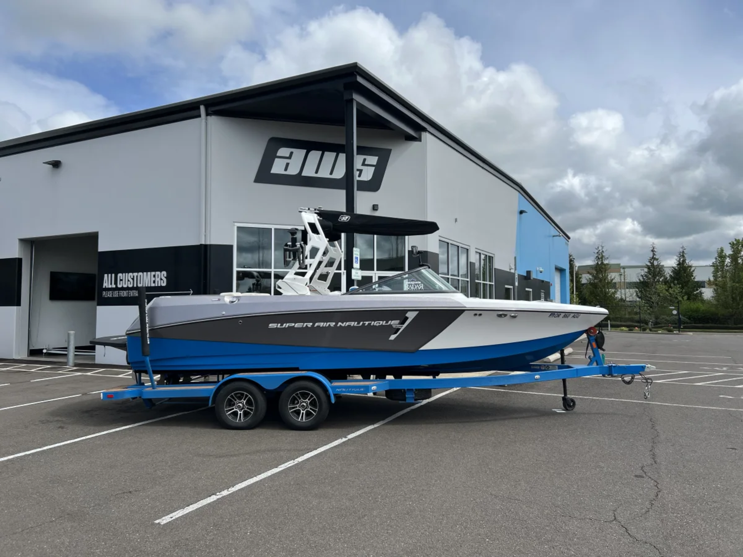 2019 Super Air Nautique 230