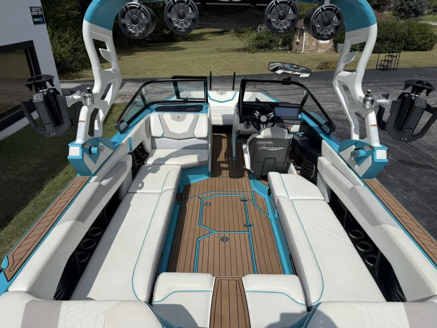 2021-nautique-g25-129212-image10.webp
