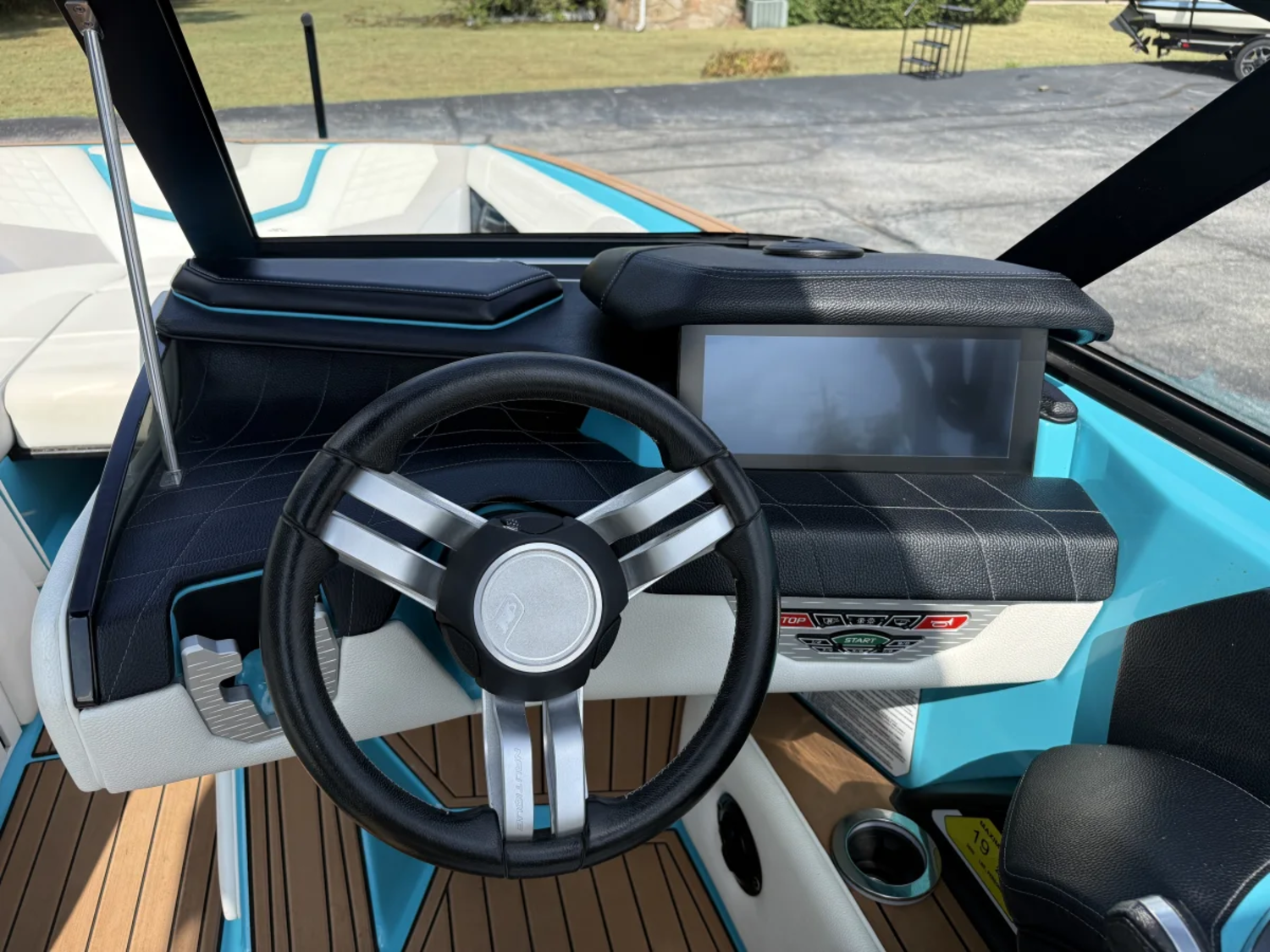 2021 Nautique G25