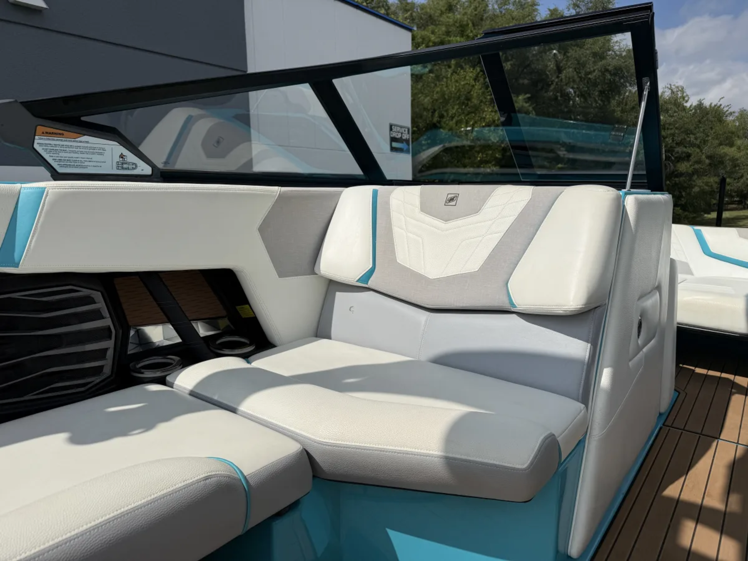 2021 Nautique G25