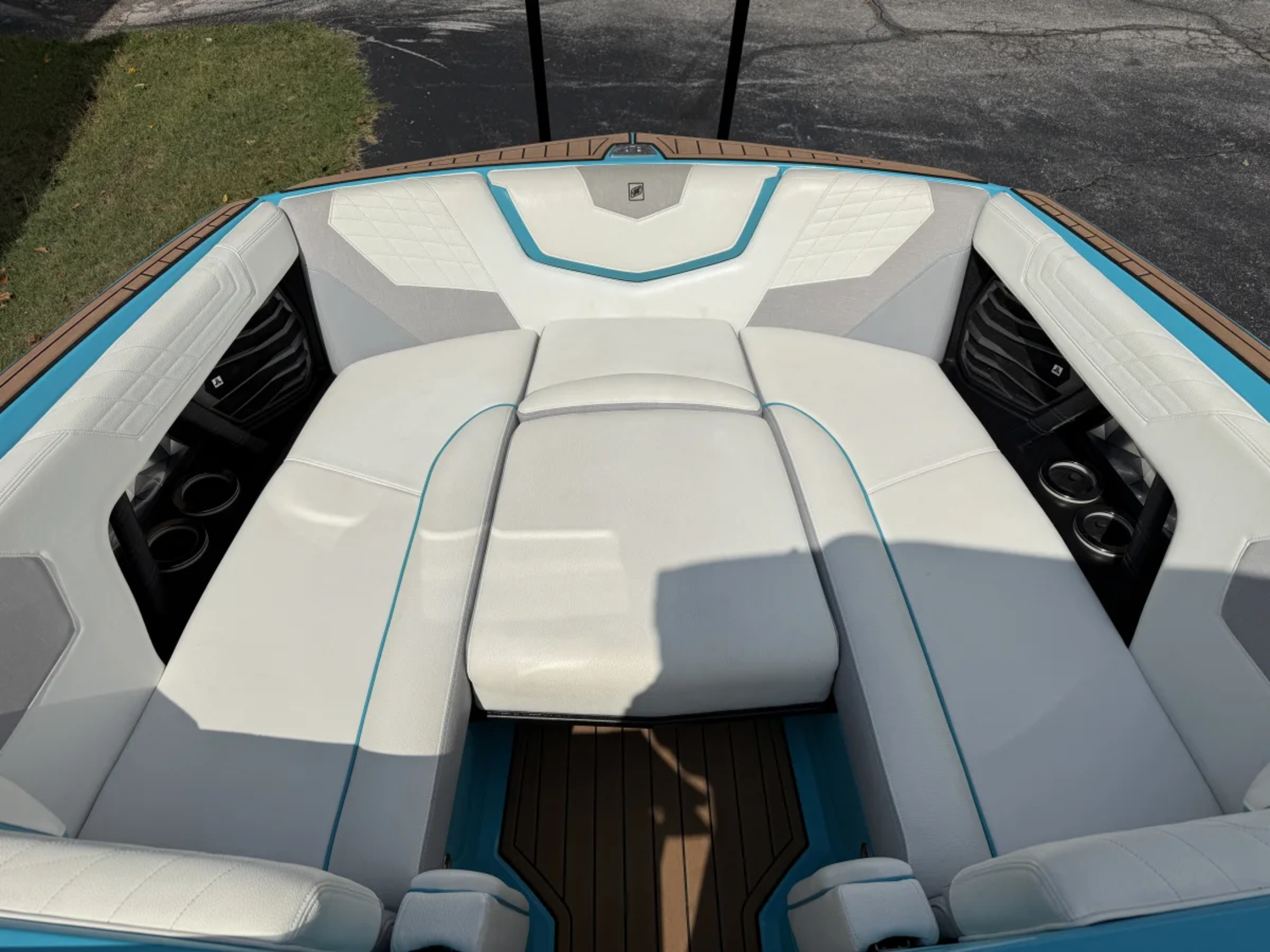 2021 Nautique G25
