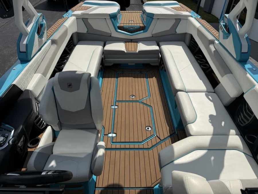 2021-nautique-g25-129212-image16.webp