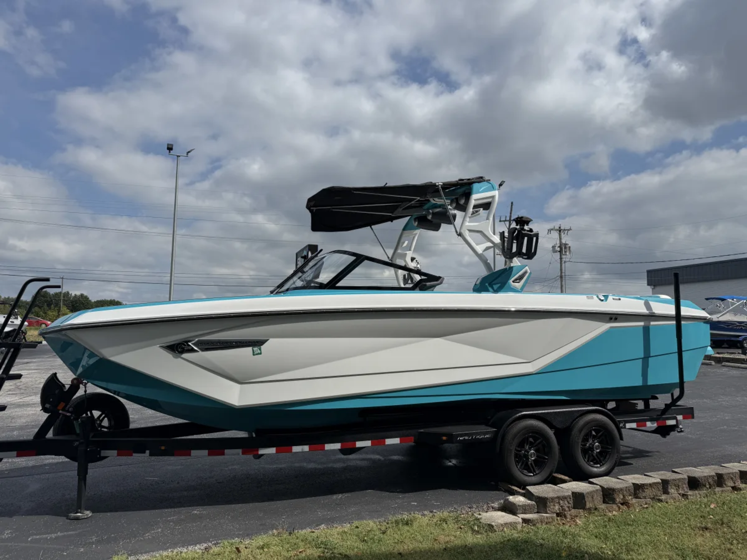 2021 Nautique G25