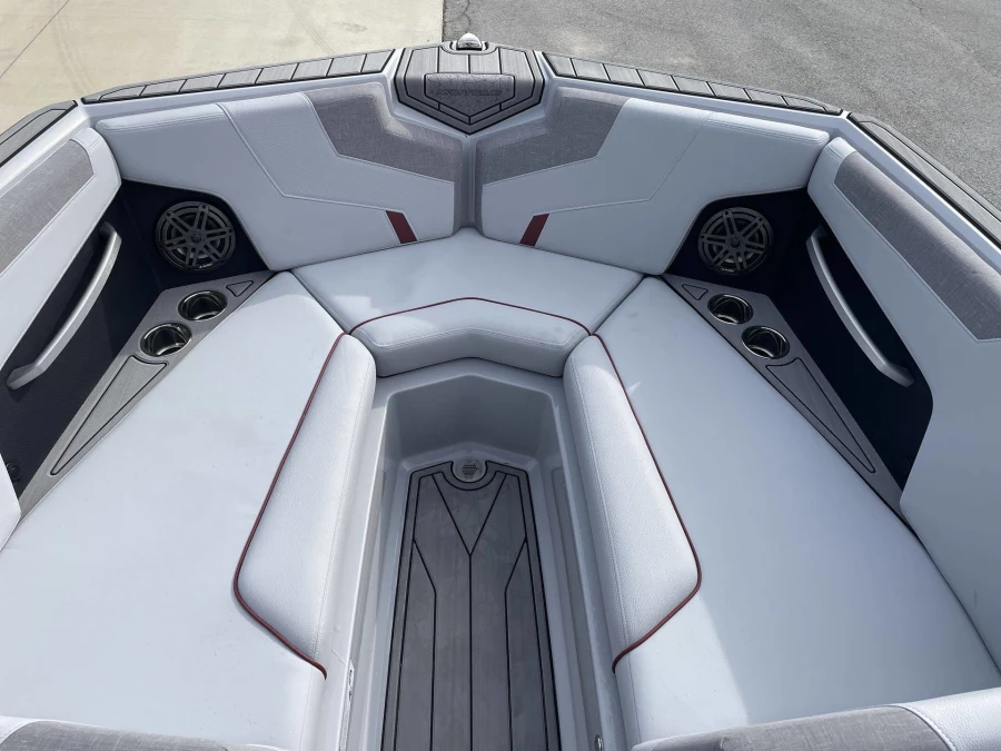 2025-nautique-gs24-129601-image28