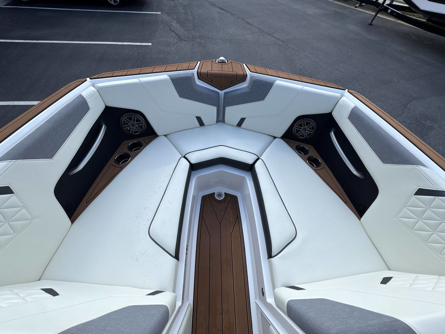 2026 Nautique GS22