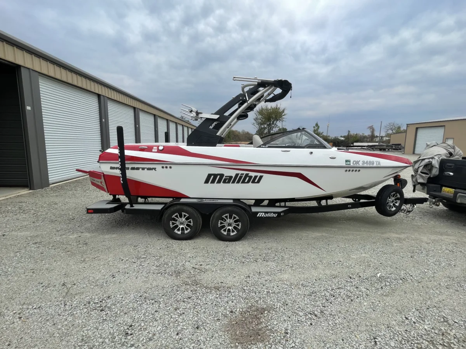 2017 Malibu Wakesetter VLX 