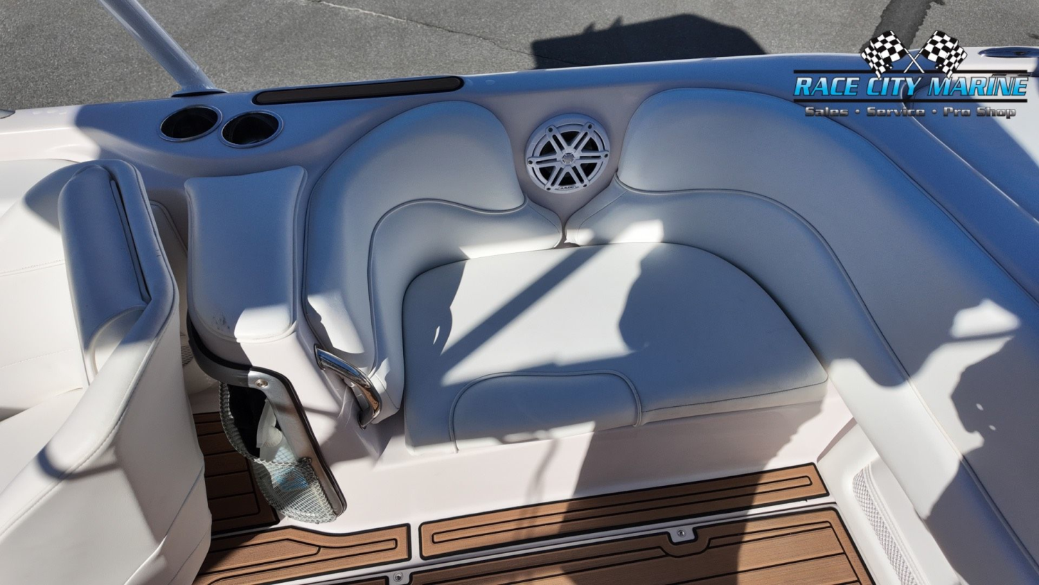 2005 Nautique SV-211