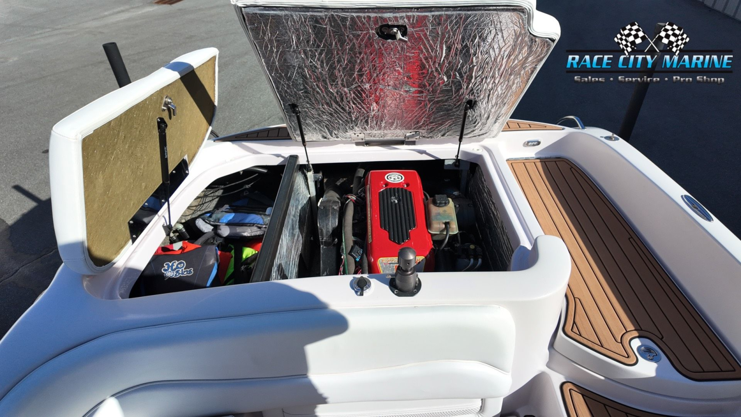 2005 Nautique SV-211