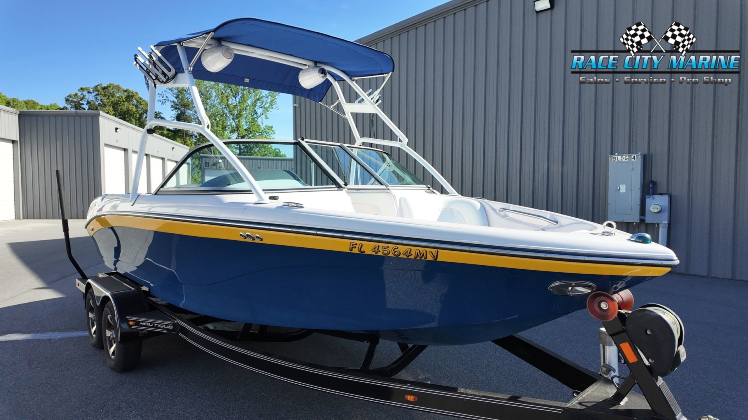 2005 Nautique SV-211