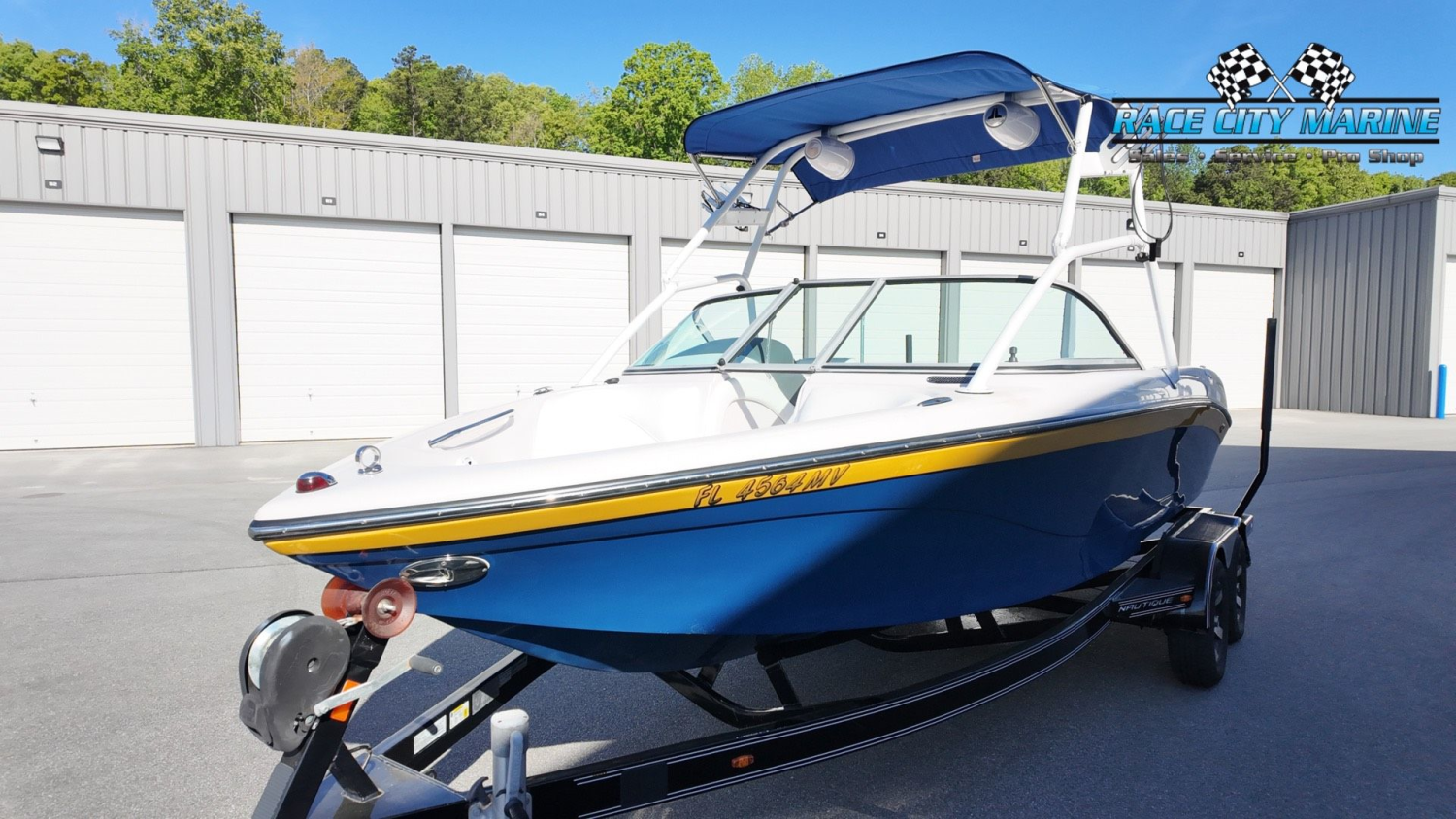 2005 Nautique SV-211