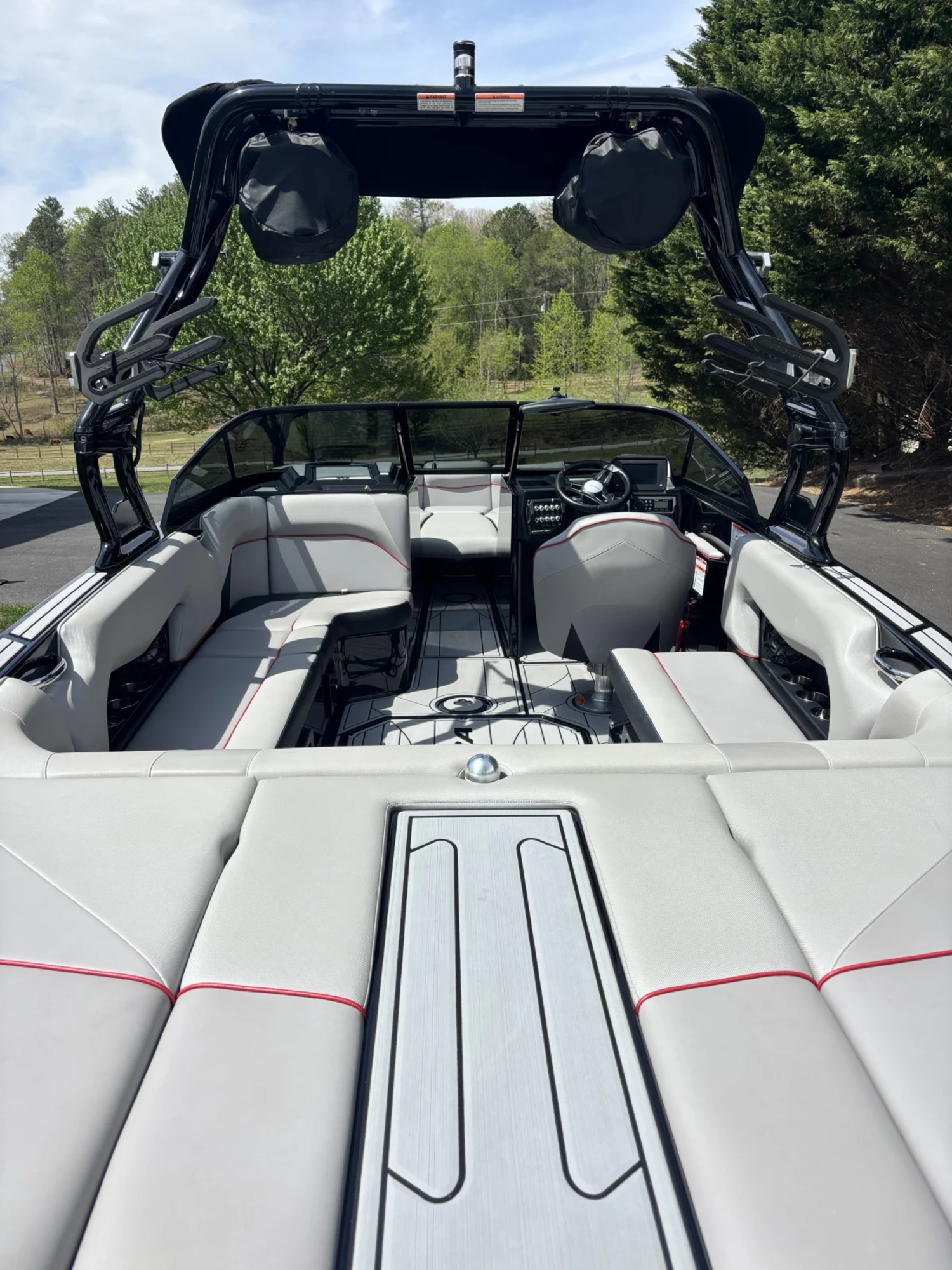 2019 Moomba Boats Mojo