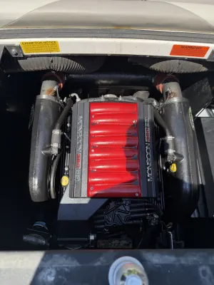 2014 Malibu Wakesetter 23LSV Icon