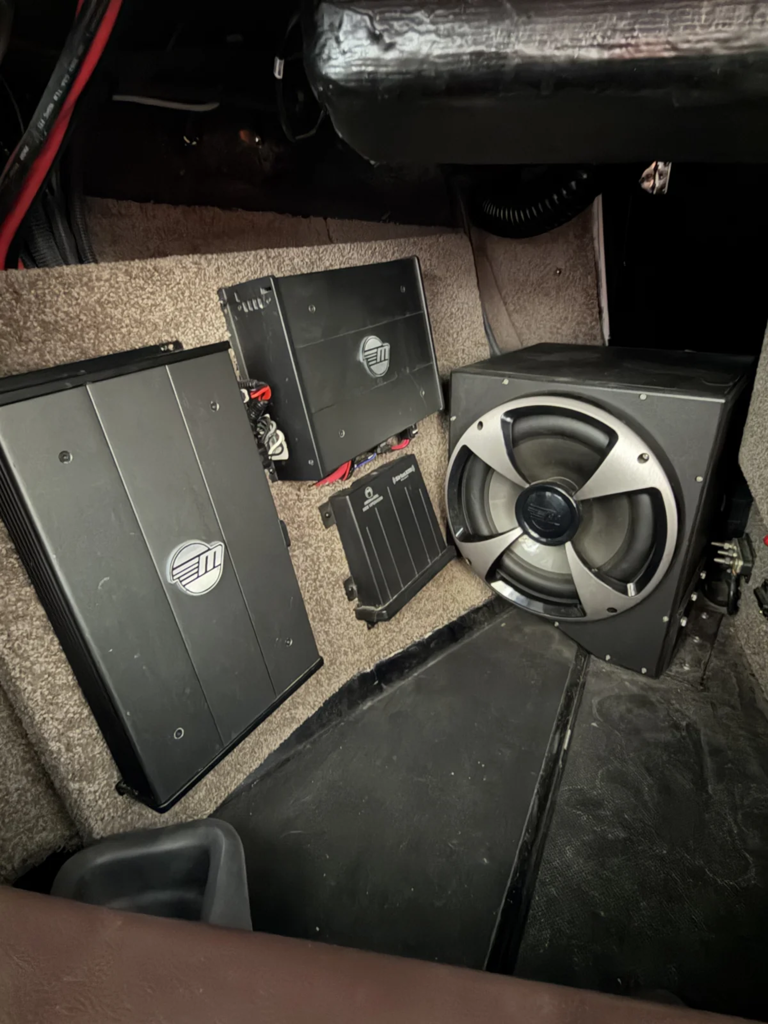 2019 Malibu 23 LSV Wakesetter Boat LOADED