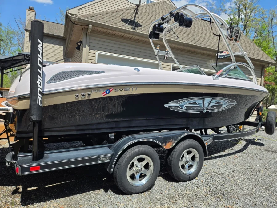 2005 Nautique Boats Air Nautique SV-211 for sale in Cross Junction, Virginia