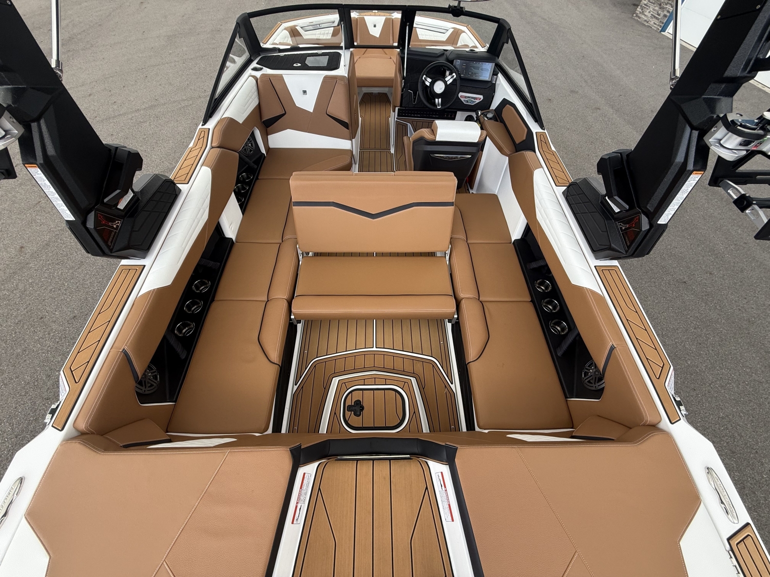 2026 Nautique S23