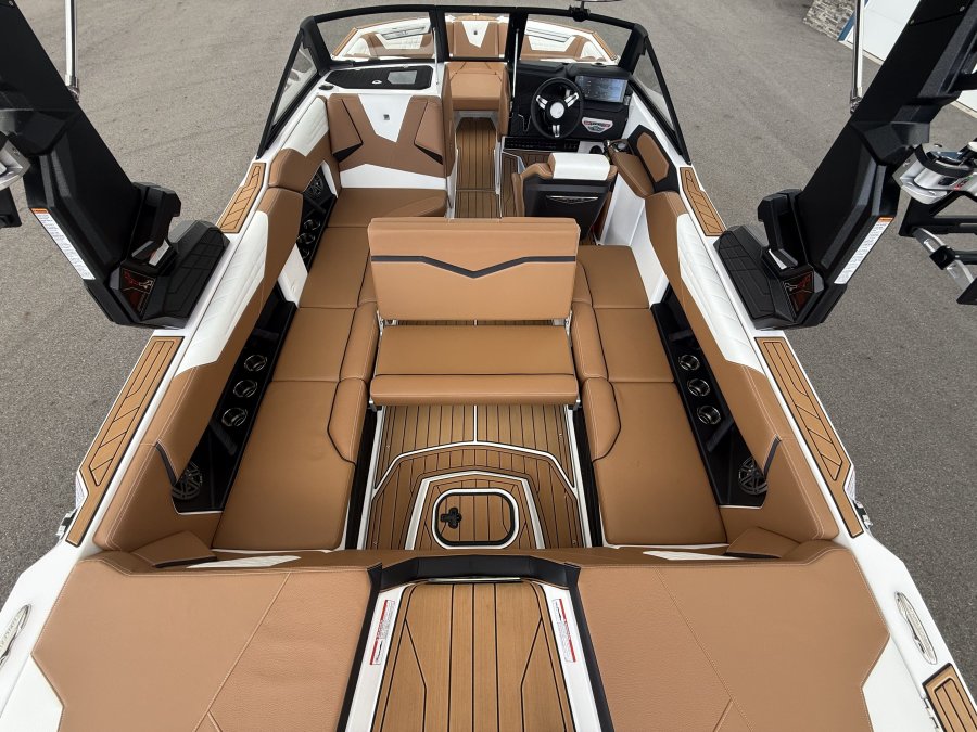 2026-nautique-s23-131612-image10