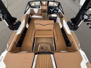 2026-nautique-s23-131612-image10