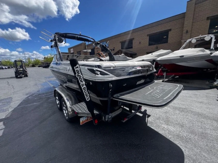 2007 Malibu Boats Wakesetter VLX for sale in Kaysville, Utah
