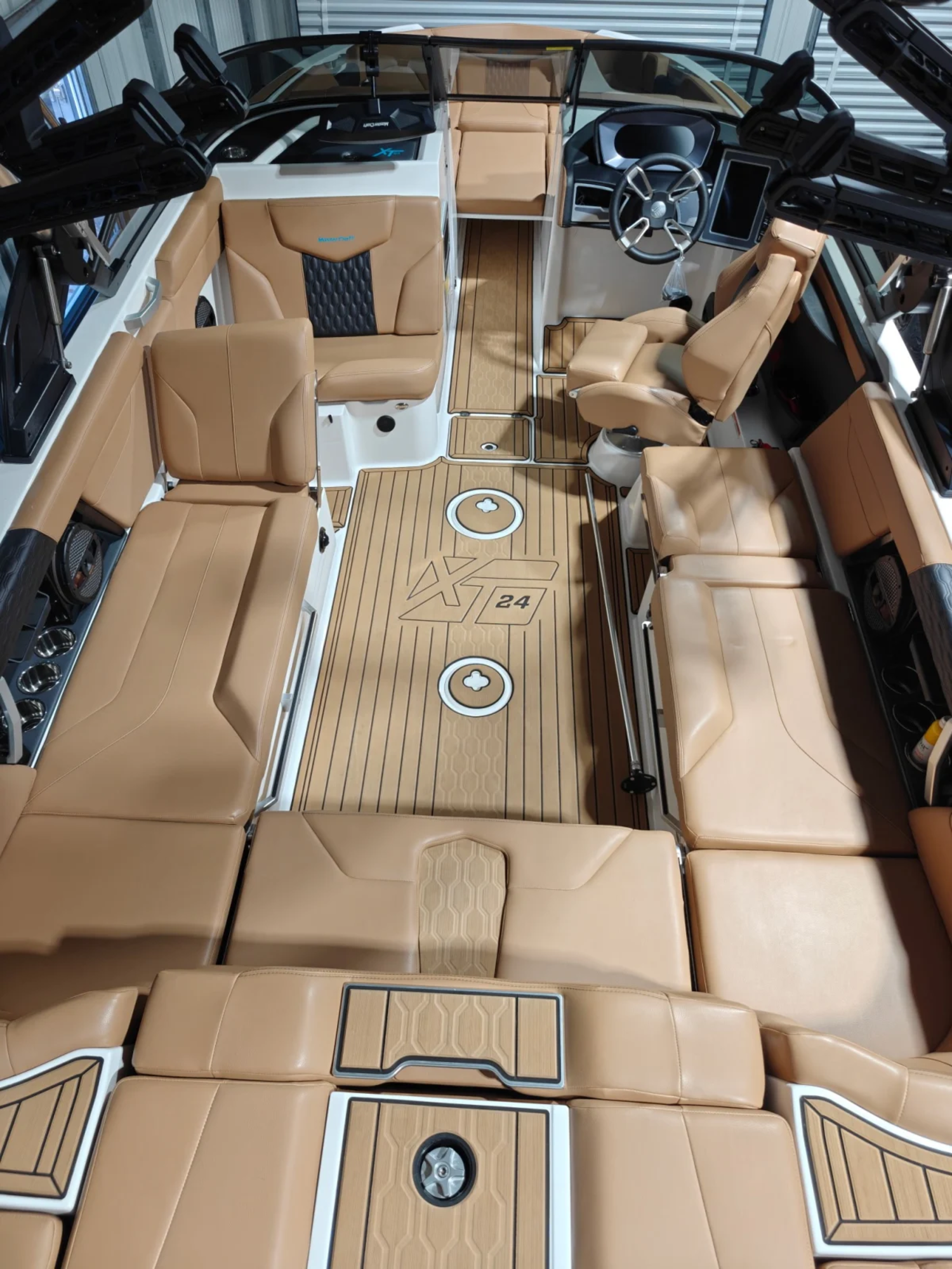 2024 Mastercraft XT24