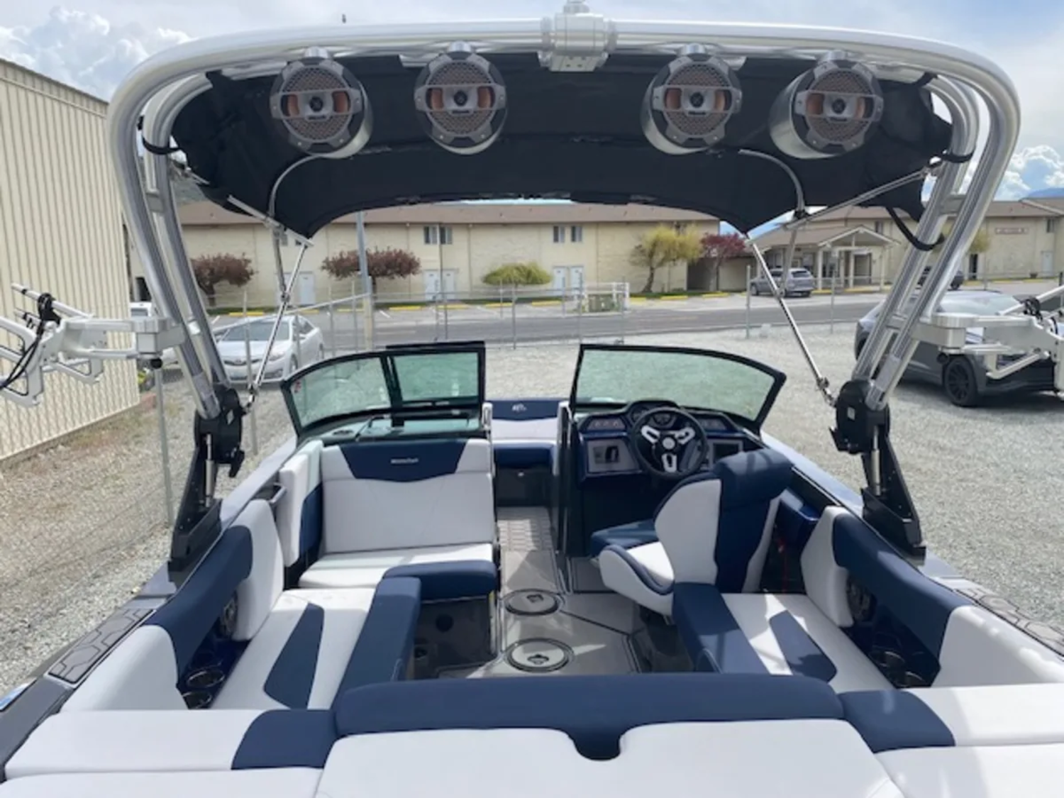 2022 MasterCraft NXT20