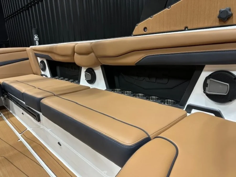 2025 Axis Boats T250 for sale in Excelsior, null