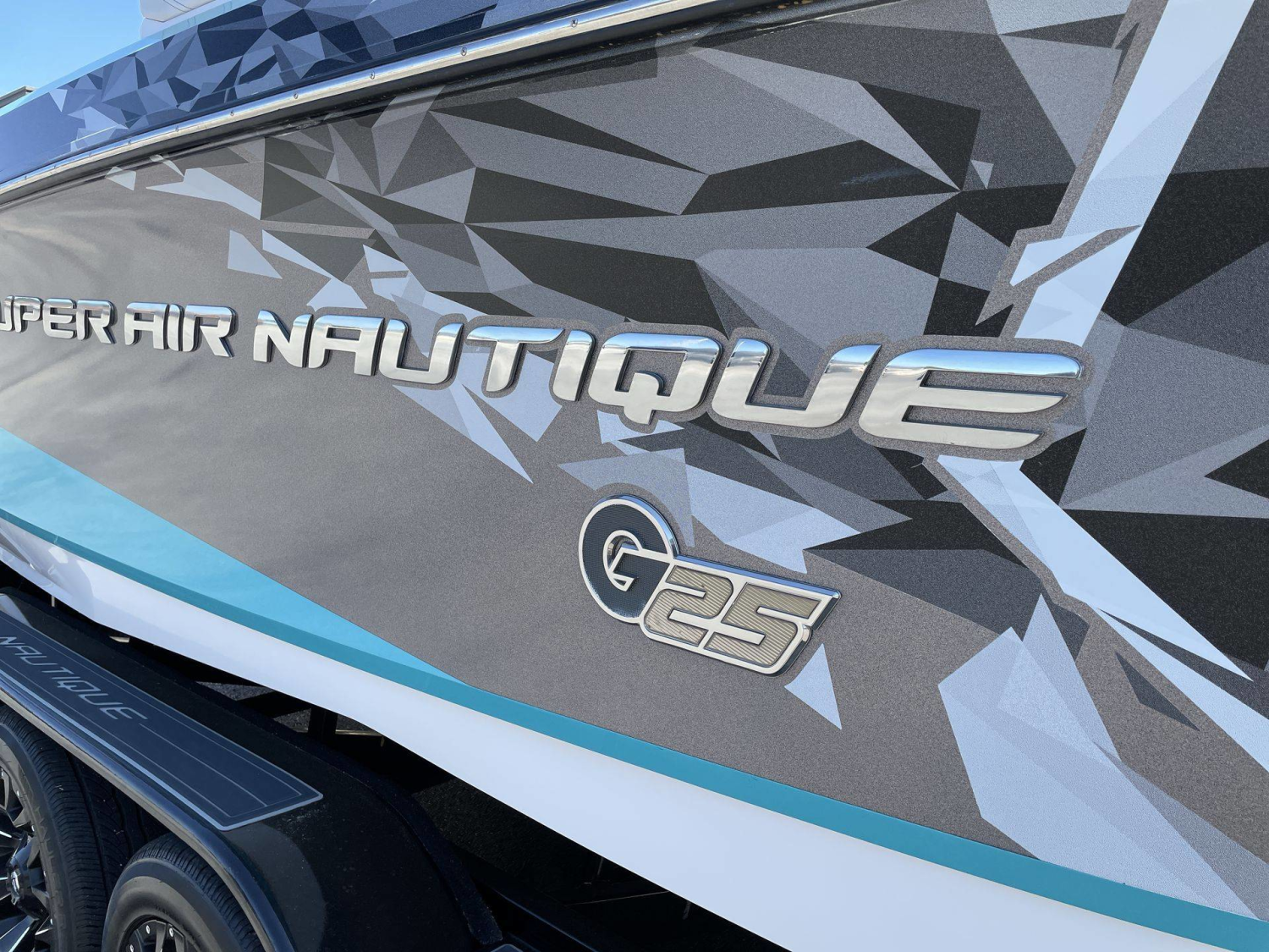 2015 Nautique G25