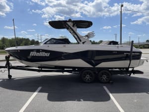 2023-malibu-wakesetter-25-lsv-129404-image1