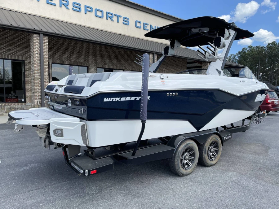 2023 Malibu Boats Wakesetter 25 LSV for sale in Buford, Georgia
