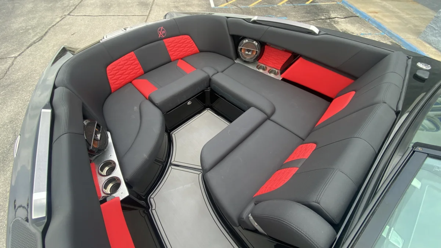 2021 MasterCraft X26