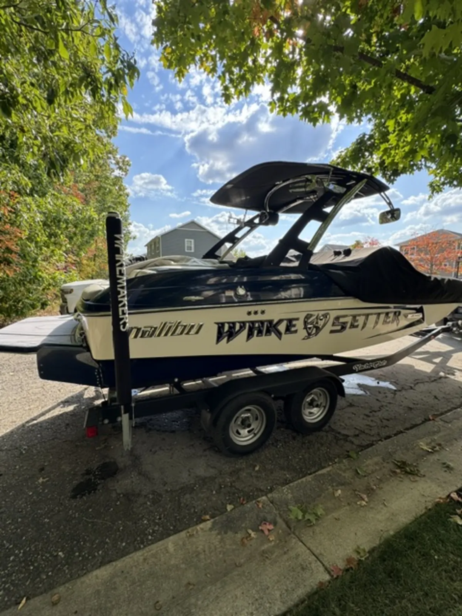 2013 Malibu Wakesetter 20MXZ
