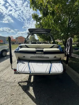 2013 Malibu Boats Wakesetter 20 MXZ for sale in Howell, Michigan