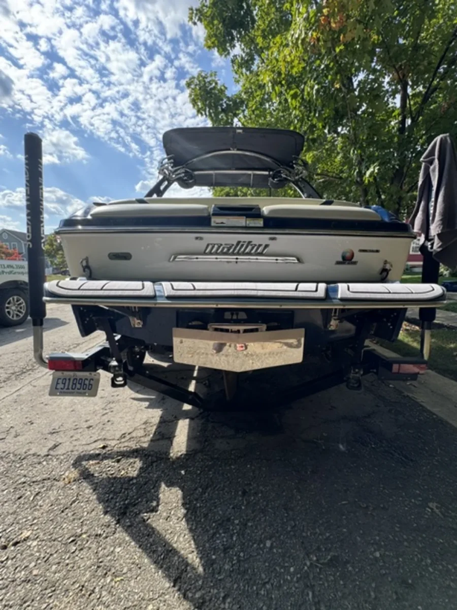2013 Malibu Boats Wakesetter 20 MXZ for sale in Howell, Michigan