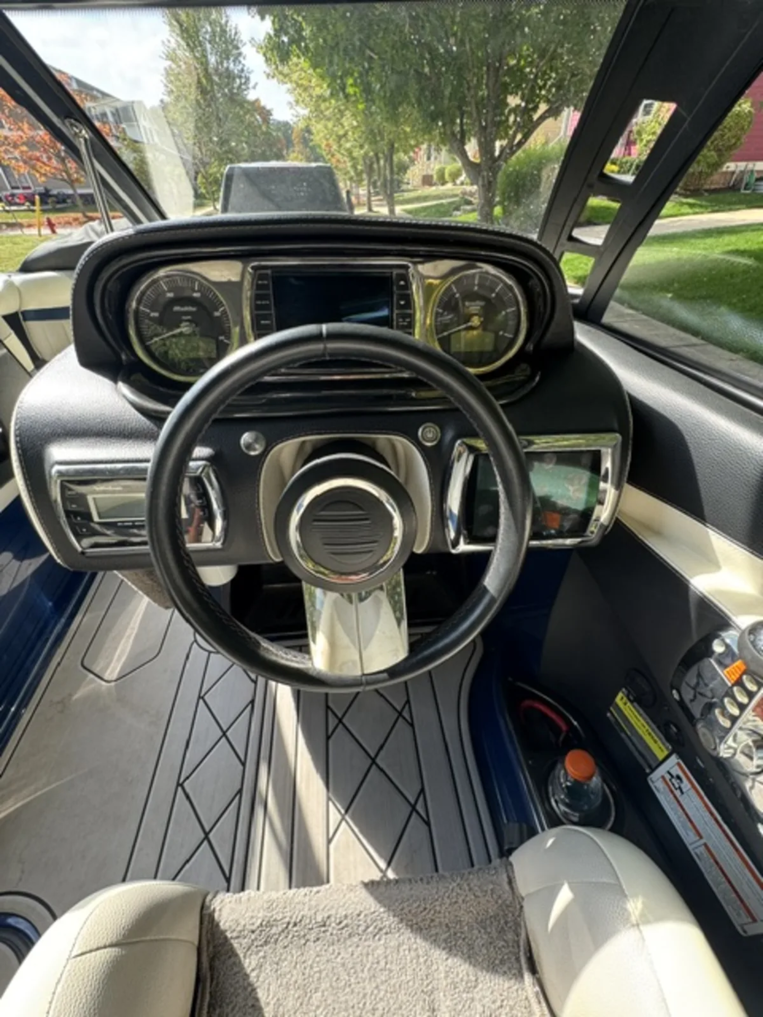 2013 Malibu Wakesetter 20MXZ