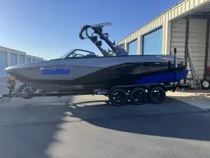 2022 Malibu Boats Wakesetter 25 LSV for sale in Boulder, Nevada