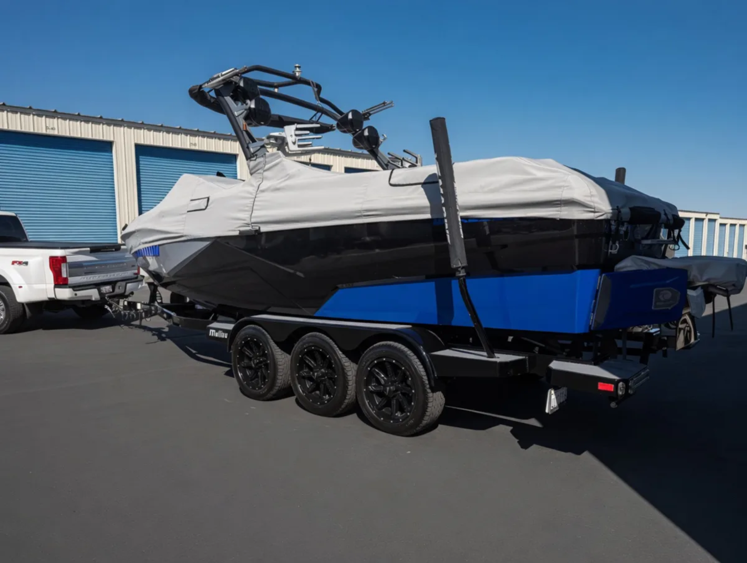 2022 Malibu Boats Wakesetter 25 LSV