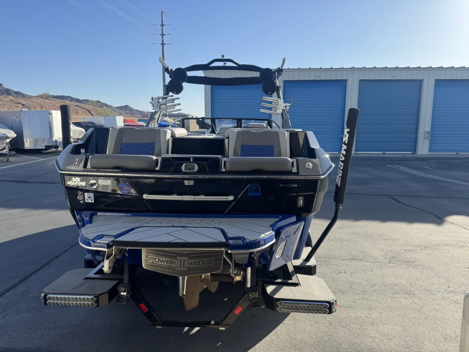 2022 Malibu Boats Wakesetter 25 LSV