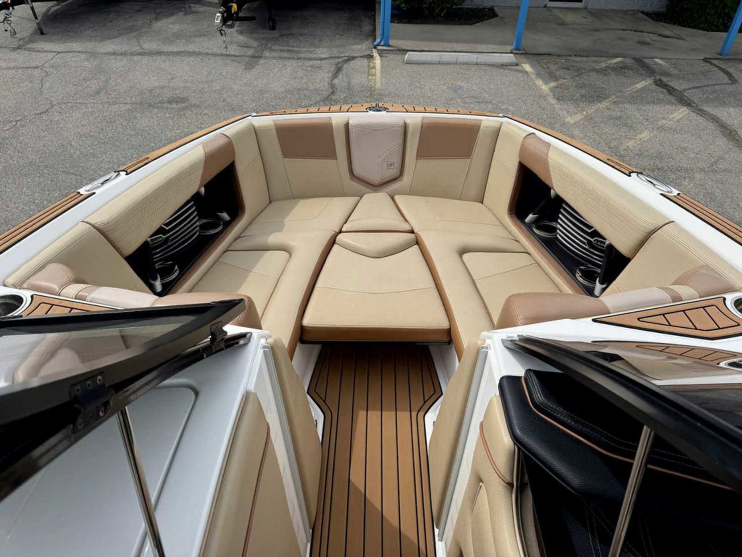 2019 Nautique Super Air Nautique G23