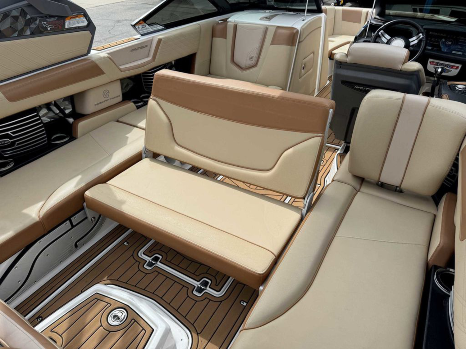 2019 Nautique Super Air Nautique G23