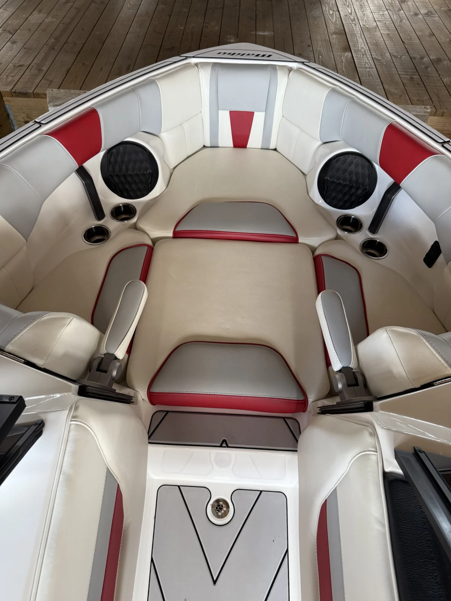 2023 Malibu Boats Wakesetter 23 LSV