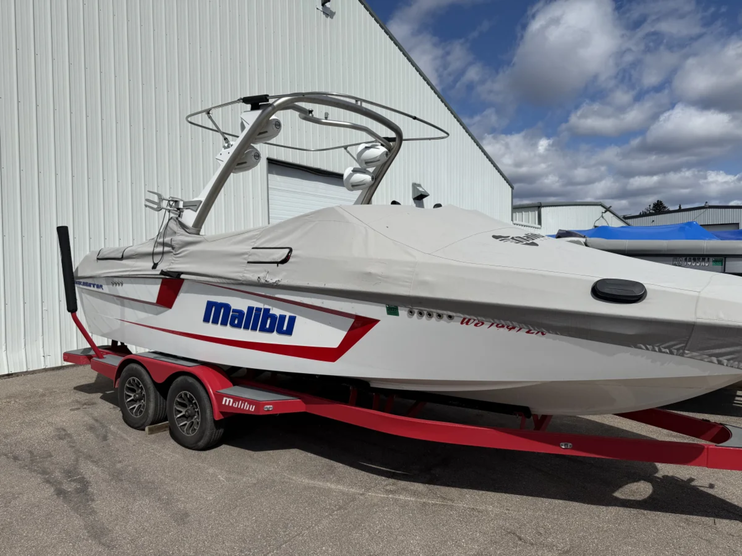 2021 MALIBU 23 MXZ Wakesetter