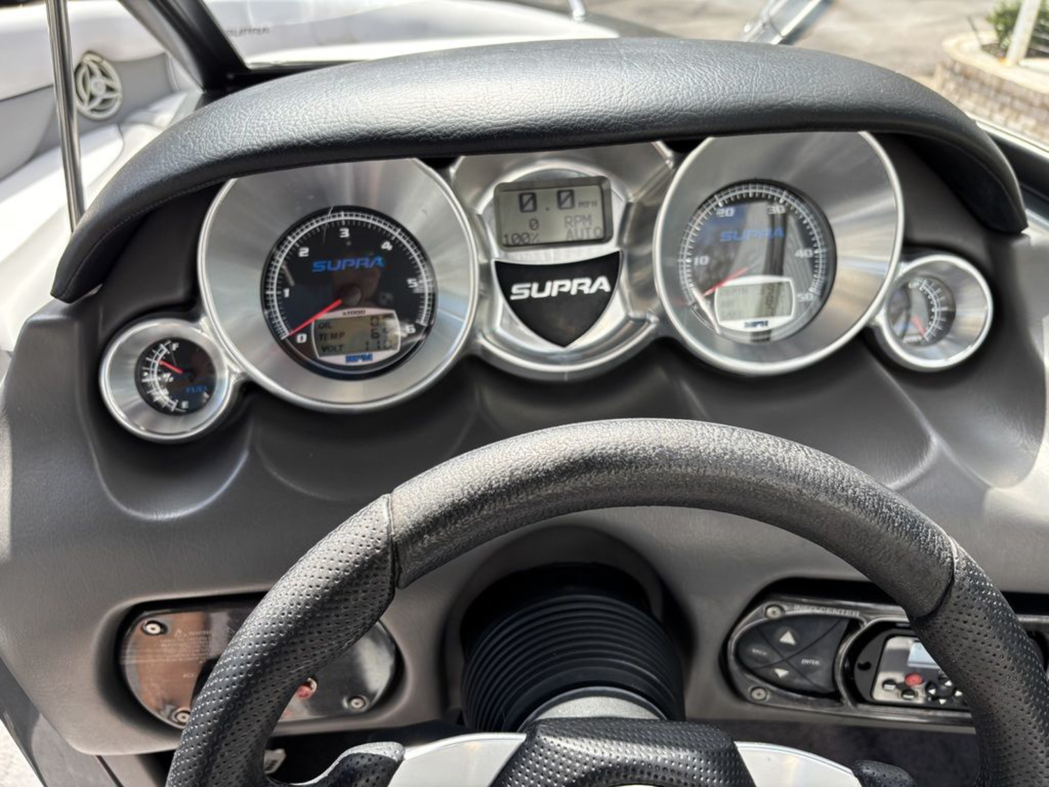 2009 Supra Boats Sunsport 24V for sale in LA FOLLETTE, Tennessee