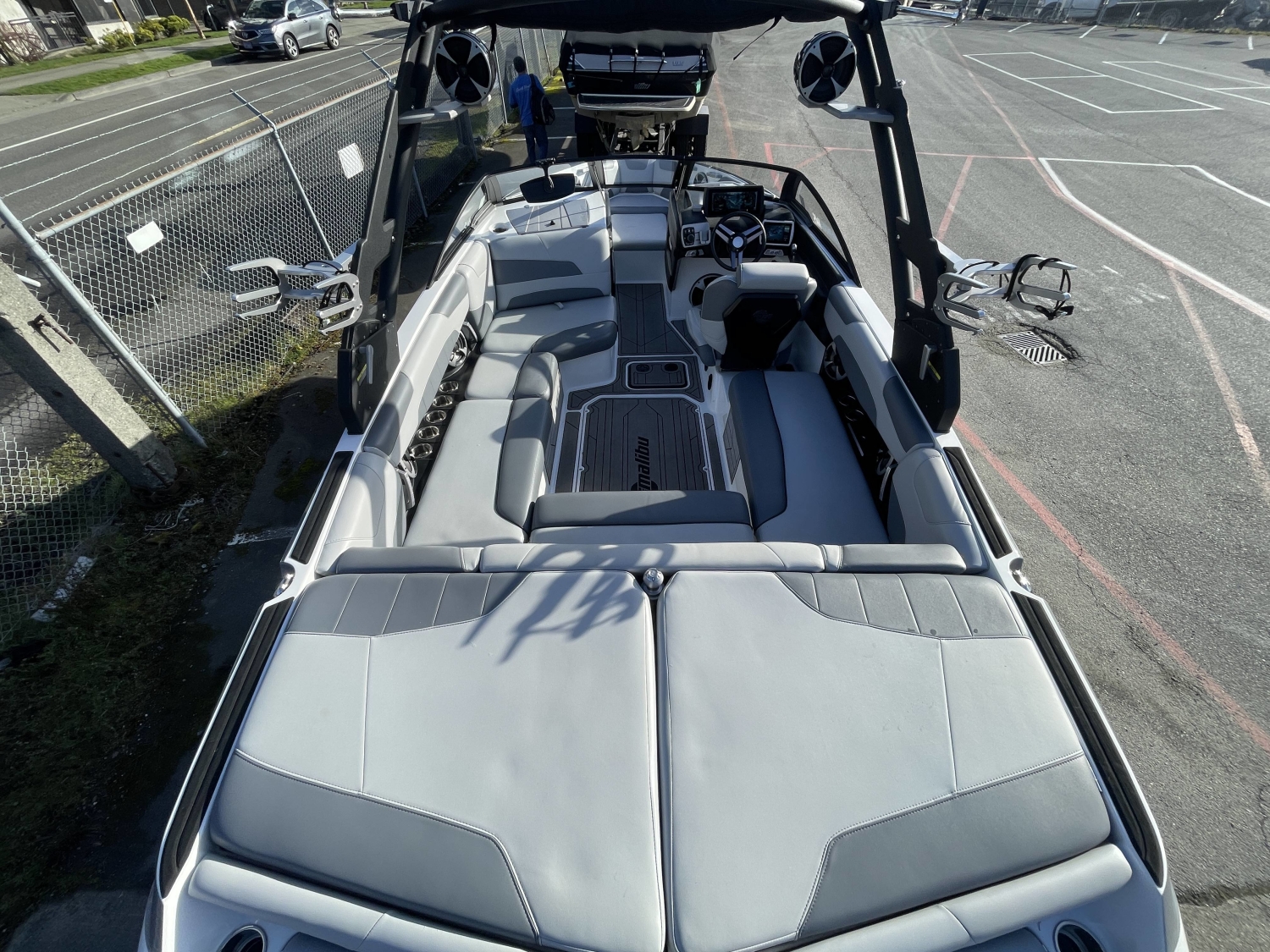 2019 Malibu 22 LSV