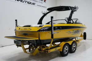 2006 Malibu Boats Wakesetter VLX for sale in Indianapolis, Indiana
