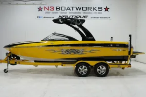 2006 Malibu Boats Wakesetter VLX for sale in Indianapolis, Indiana