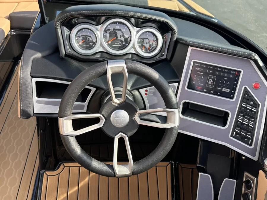 2022 Mastercraft Boats XT22 for sale in Madera, California